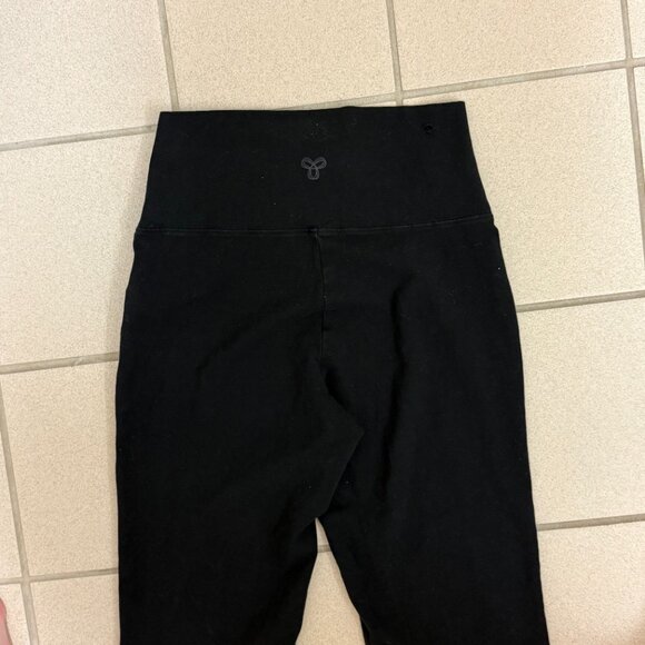 Aritzia TNA TnaButter Atmosphere Flare Legging M - Picture 7 of 7
